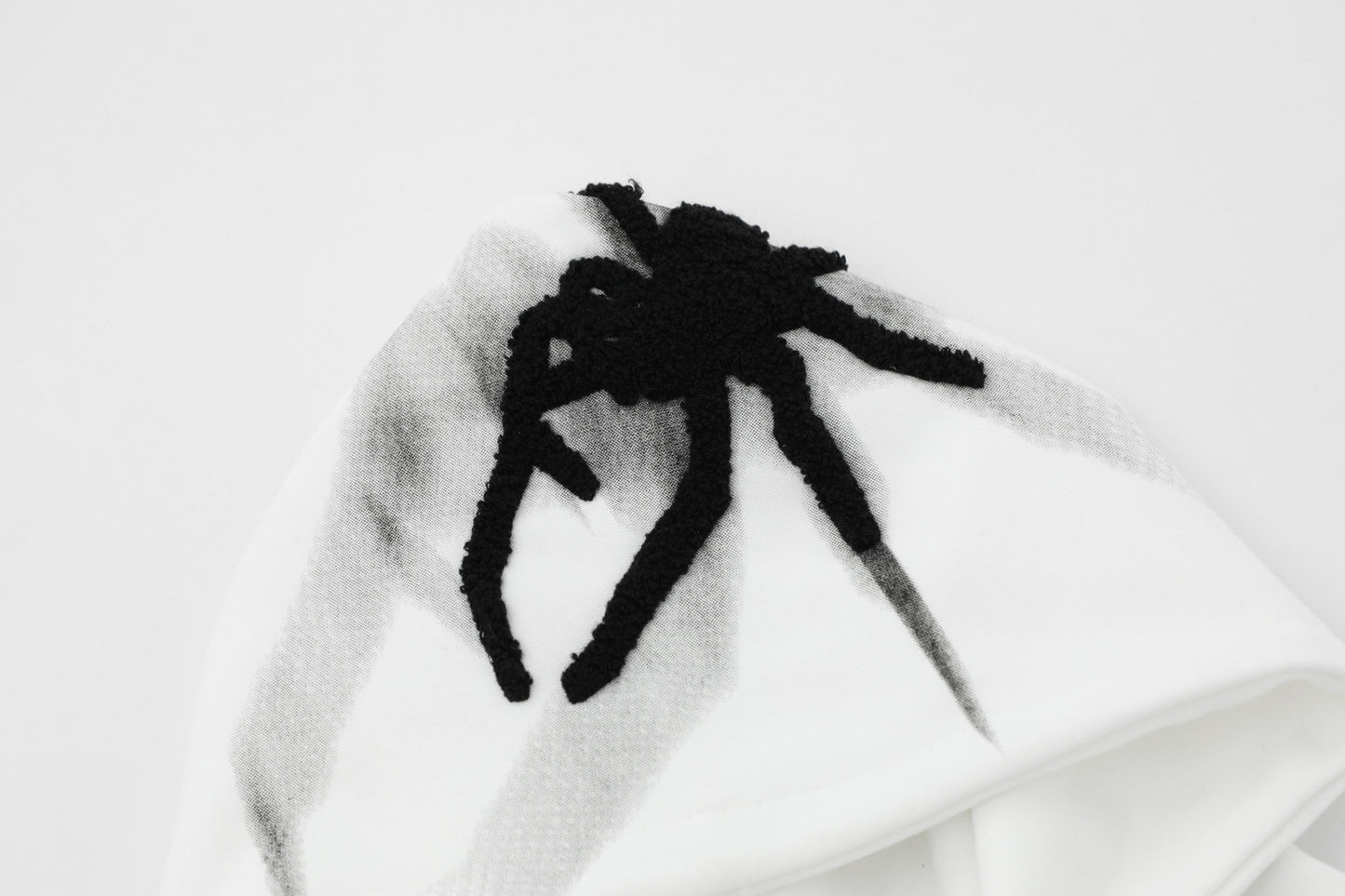 Loose Spider Print Embroidered Hoodie